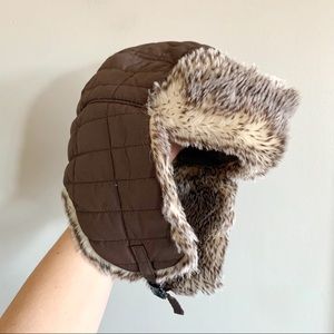 L.L. Bean • trapper hat faux fur lining